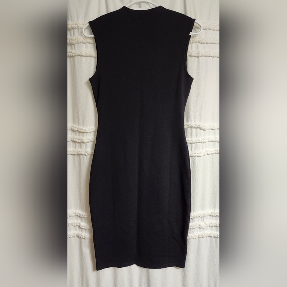 Bnwt, Elegant Black Off Centered Zip-Front Dress. - Picture 7 of 10